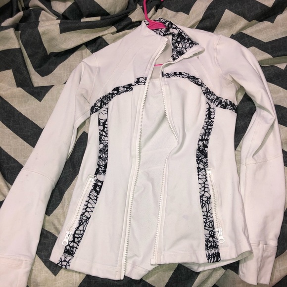 Lululemon zip up - Picture 1 of 4